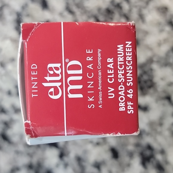 Elta MD UV Clear Broad Spectrum SPF 46 Facial Sunscreen 1.7oz NEW Exp: 03/2026 - Picture 7 of 7